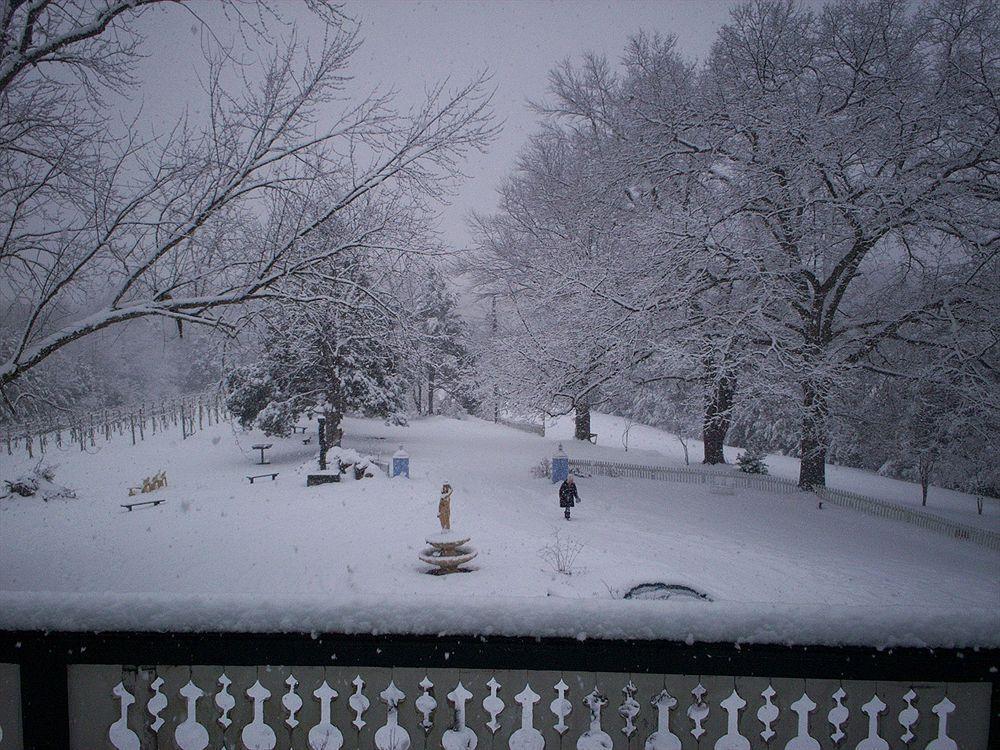 High Meadows Vineyard Inn Scottsville ภายนอก รูปภาพ